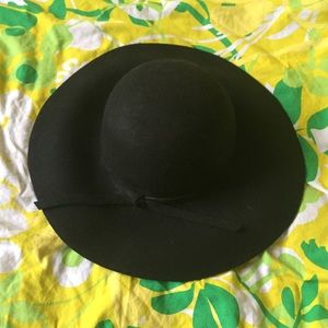 Le Chateau Black Wool Floppy Hat